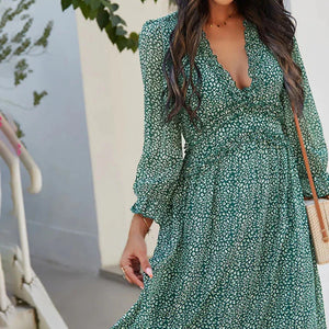 Moving On Midi Dress Green