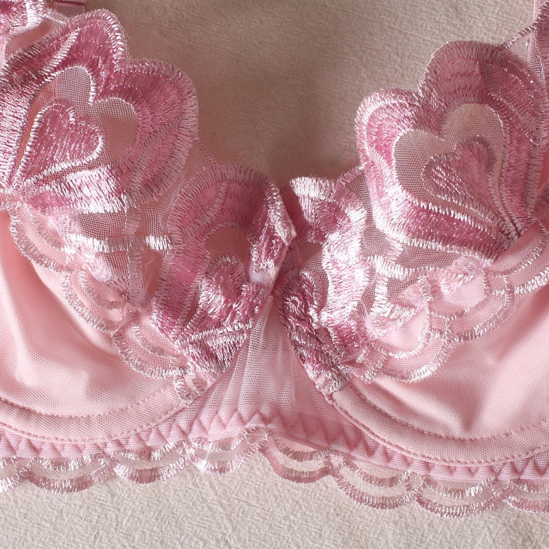 2-Piece Heart Embroidered Lingerie Set